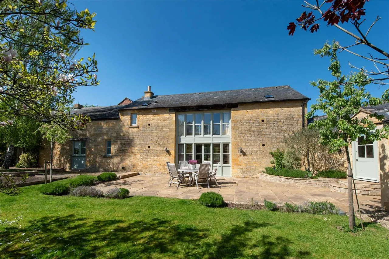Paxford, Moreton-In-Marsh, Gloucestershire, GL56 9LJ, photo 4
