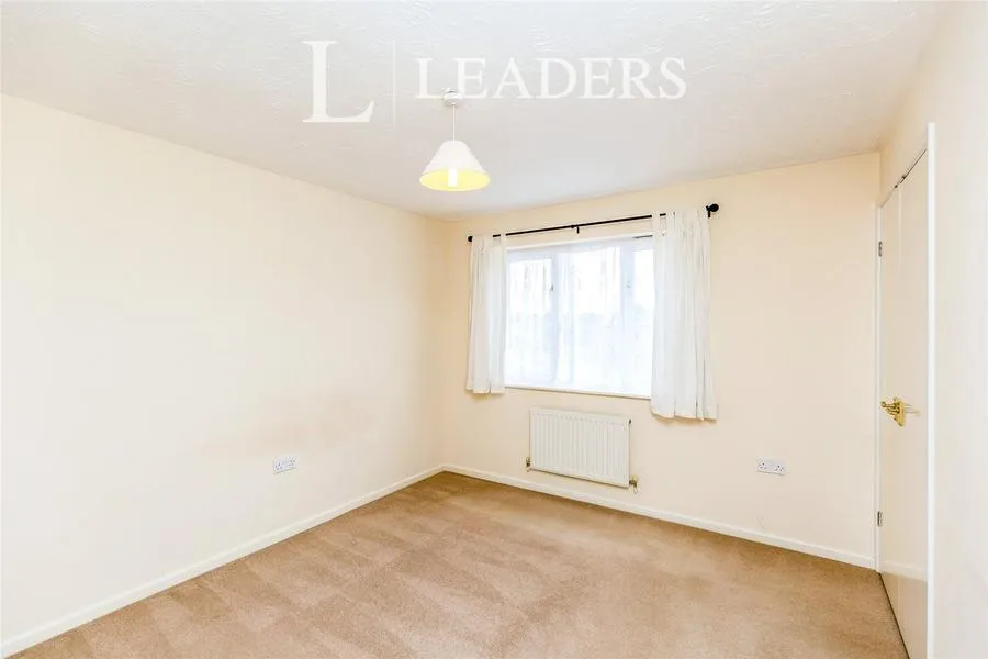 Tallis Lane, Browns Wood, MK7, photo 9