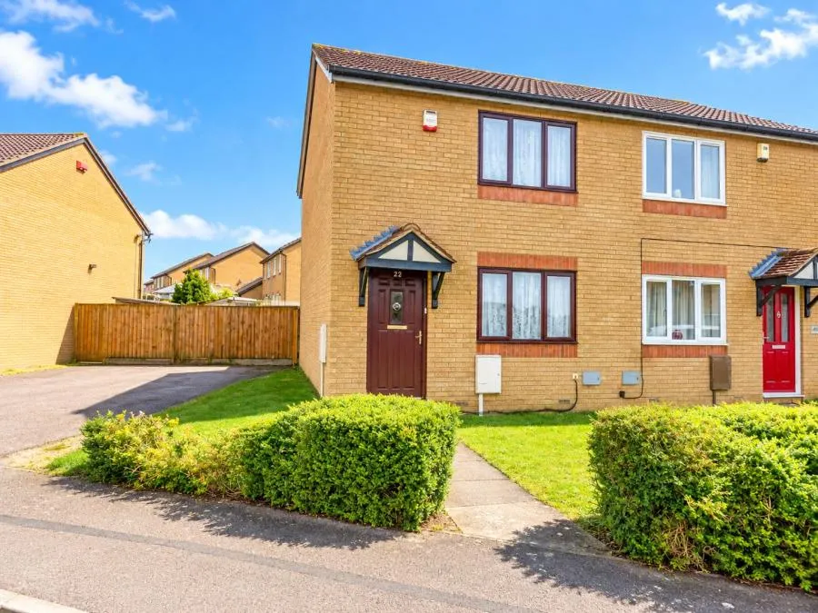 2 bed house for sale, Tallis Lane, Browns Wood, MK7