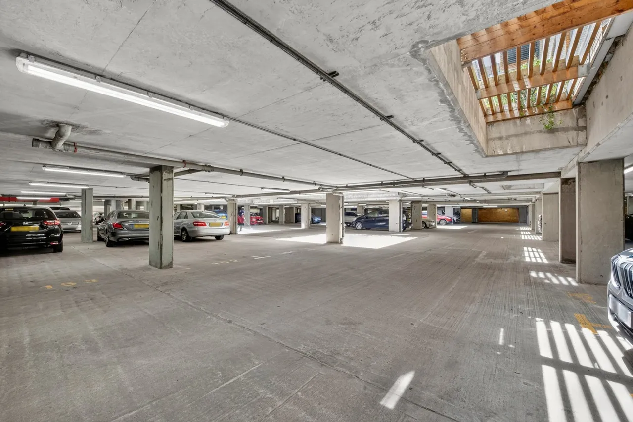 Cassilis Road, London, E14, photo 15