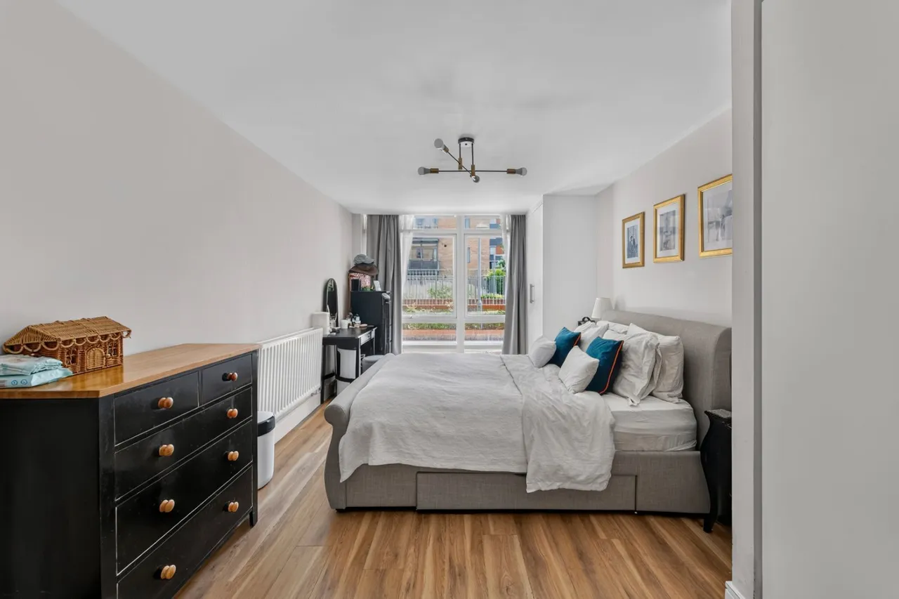 Cassilis Road, London, E14, photo 2