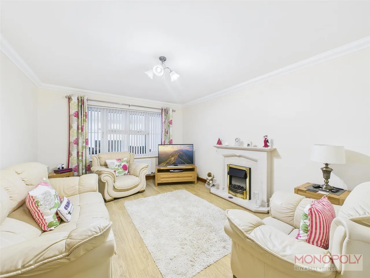 Ty Newydd Top Road, Summerhill, LL11, photo 2