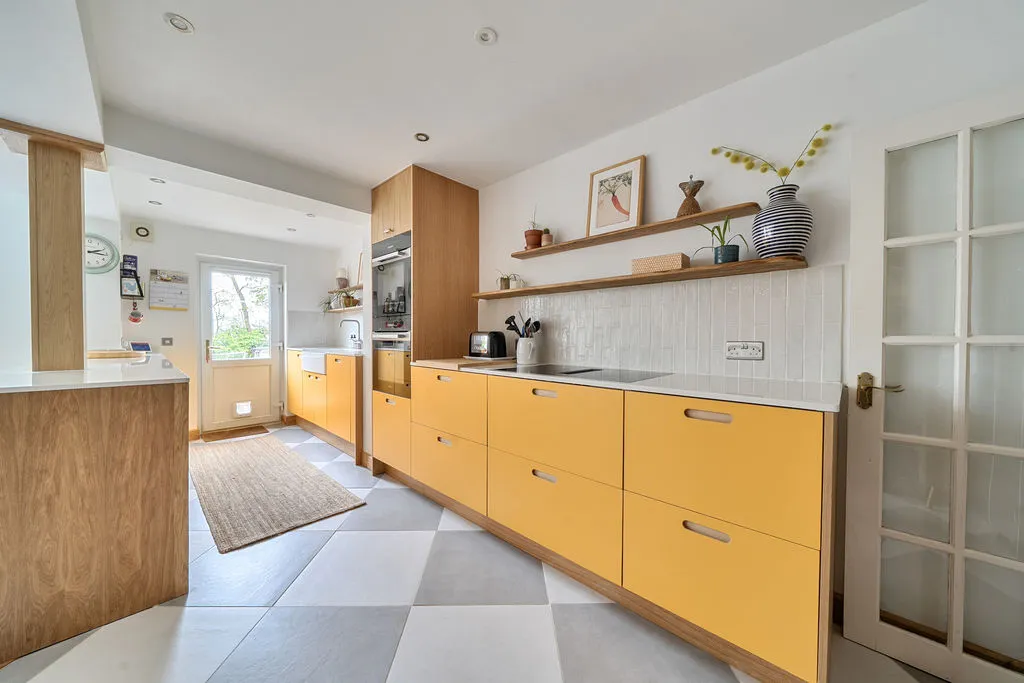 Rosebarn Avenue, Exeter, photo 6