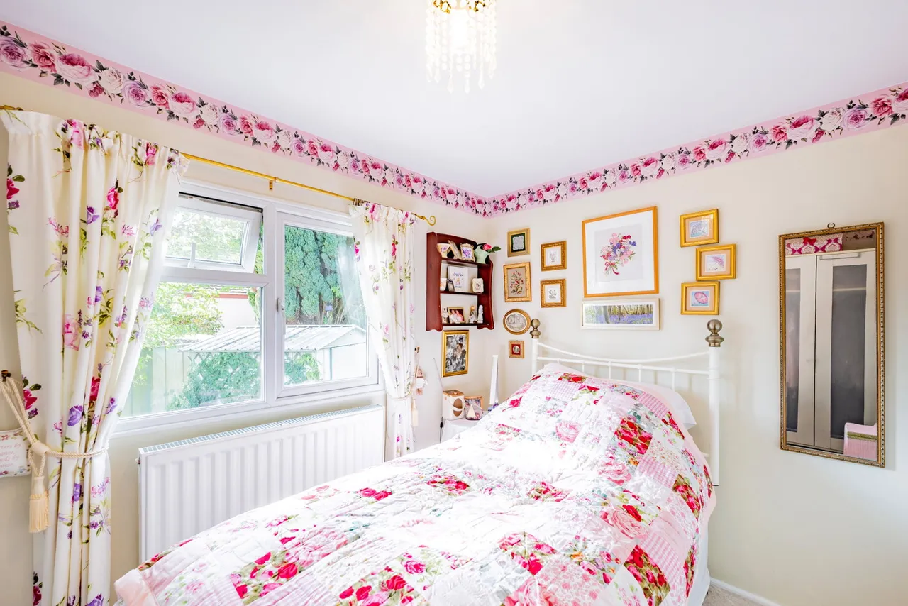 Shipbourne Road, Tonbridge, TN10, photo 13