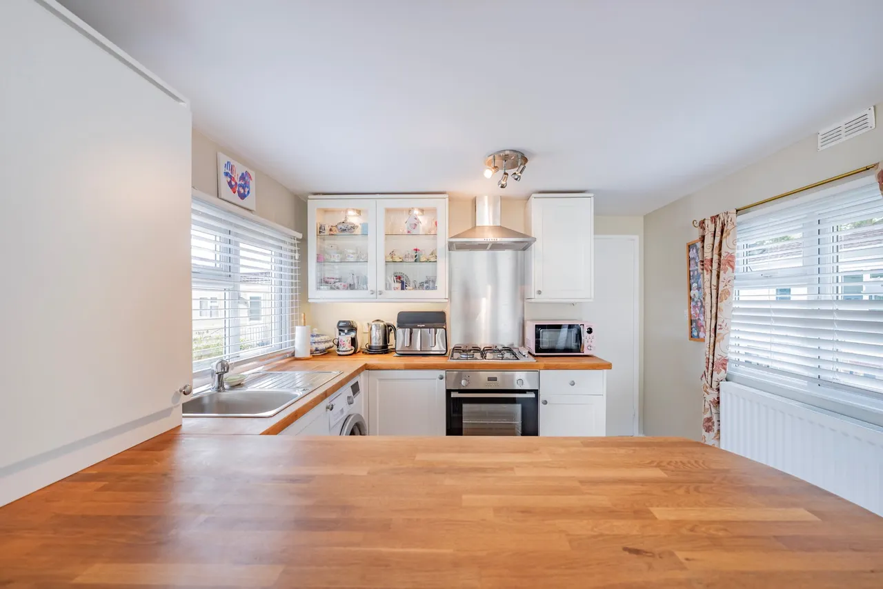 Shipbourne Road, Tonbridge, TN10, photo 2