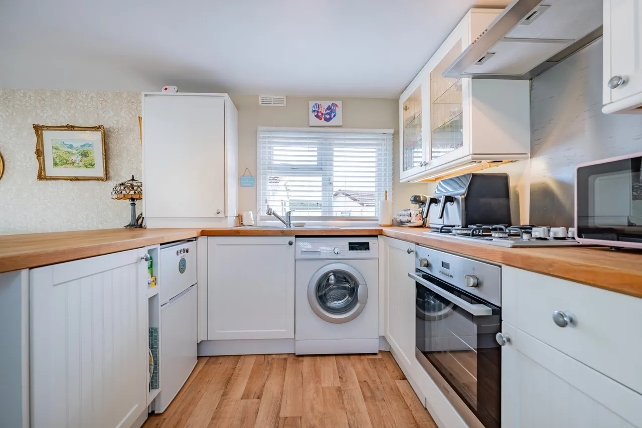 Shipbourne Road, Tonbridge, TN10, photo 17