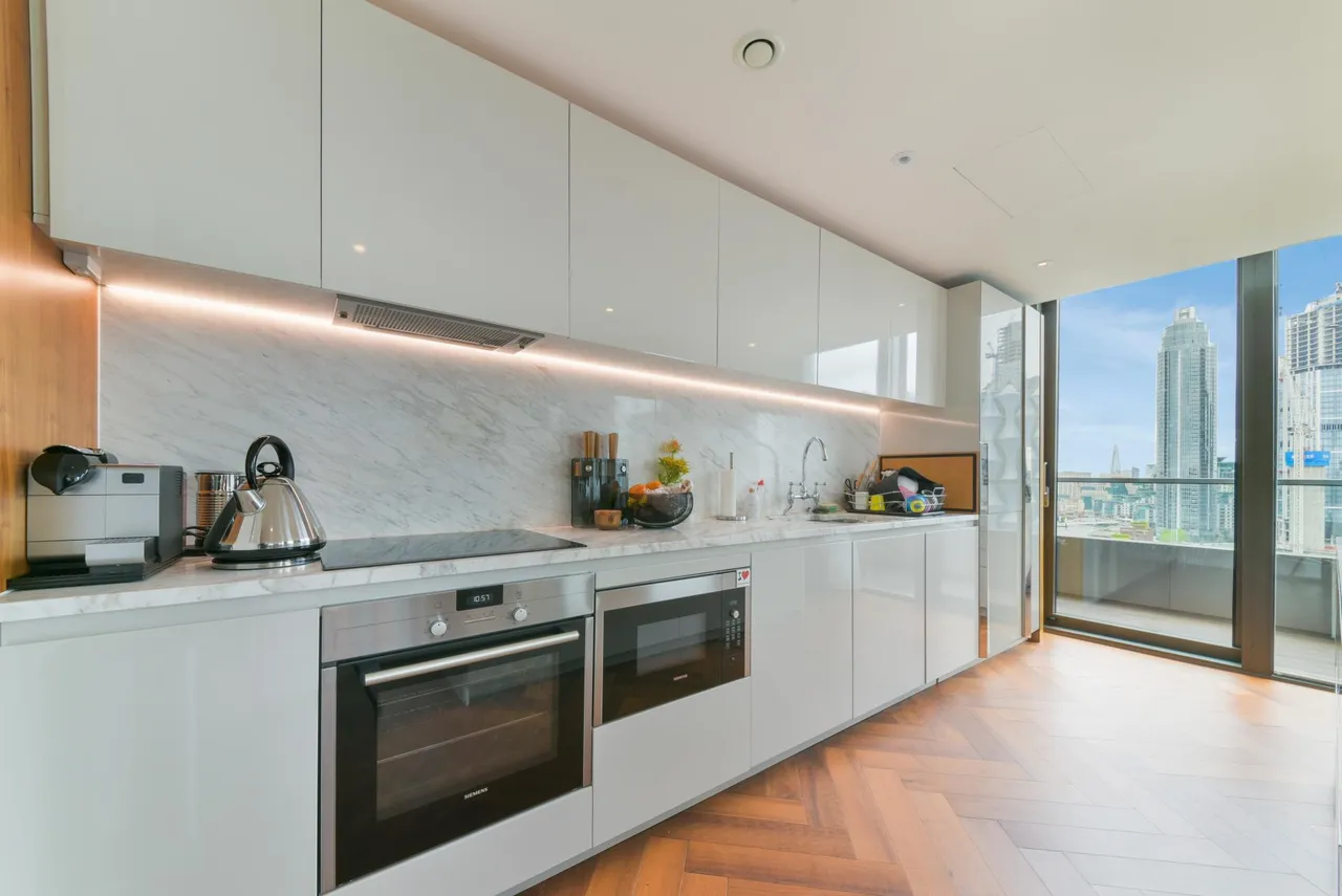 Embassy Gardens, Nine Elms, SW11, photo 4