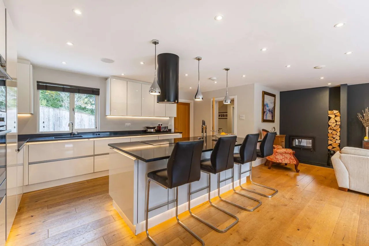 The Barton, Corston, BA2, photo 10