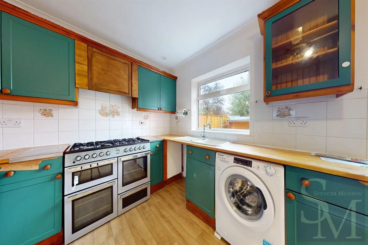 Loughton, IG10, photo 10