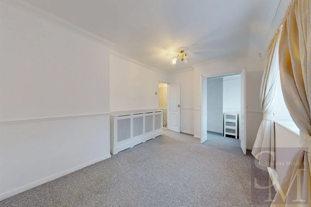 Loughton, IG10, photo 14