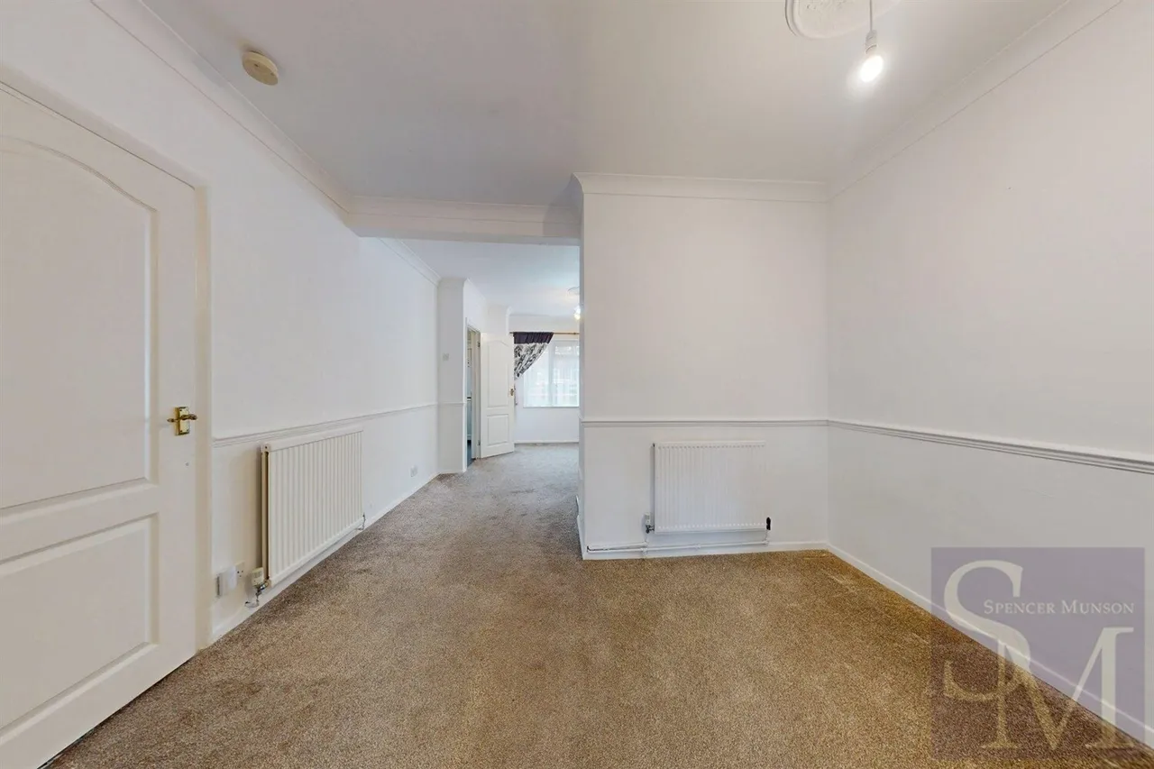 Loughton, IG10, photo 8