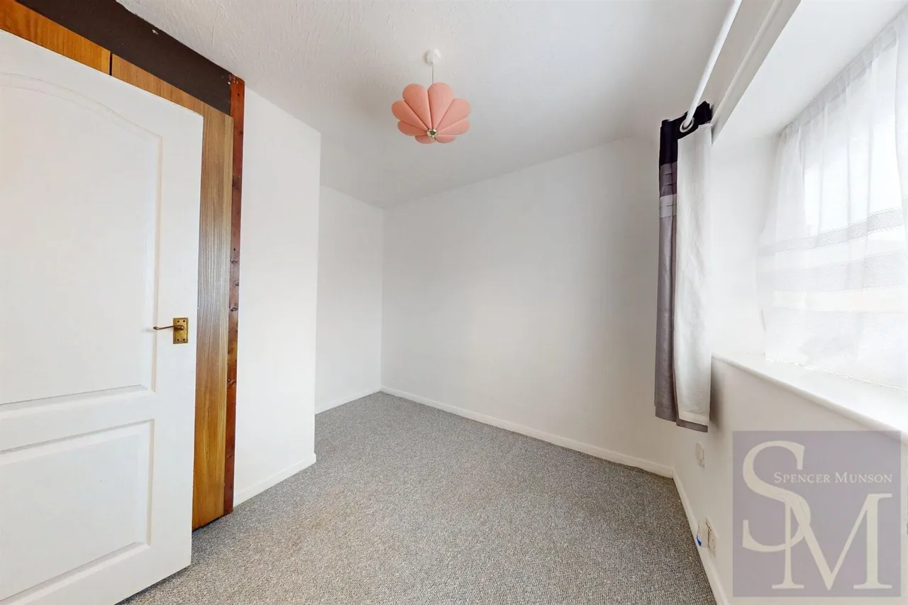 Loughton, IG10, photo 17