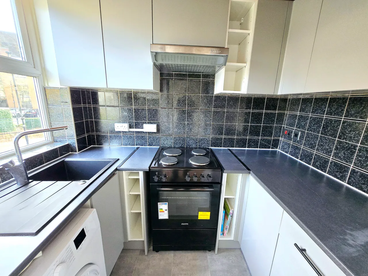 Oldfield Lane North, Greenford, UB6, photo 5