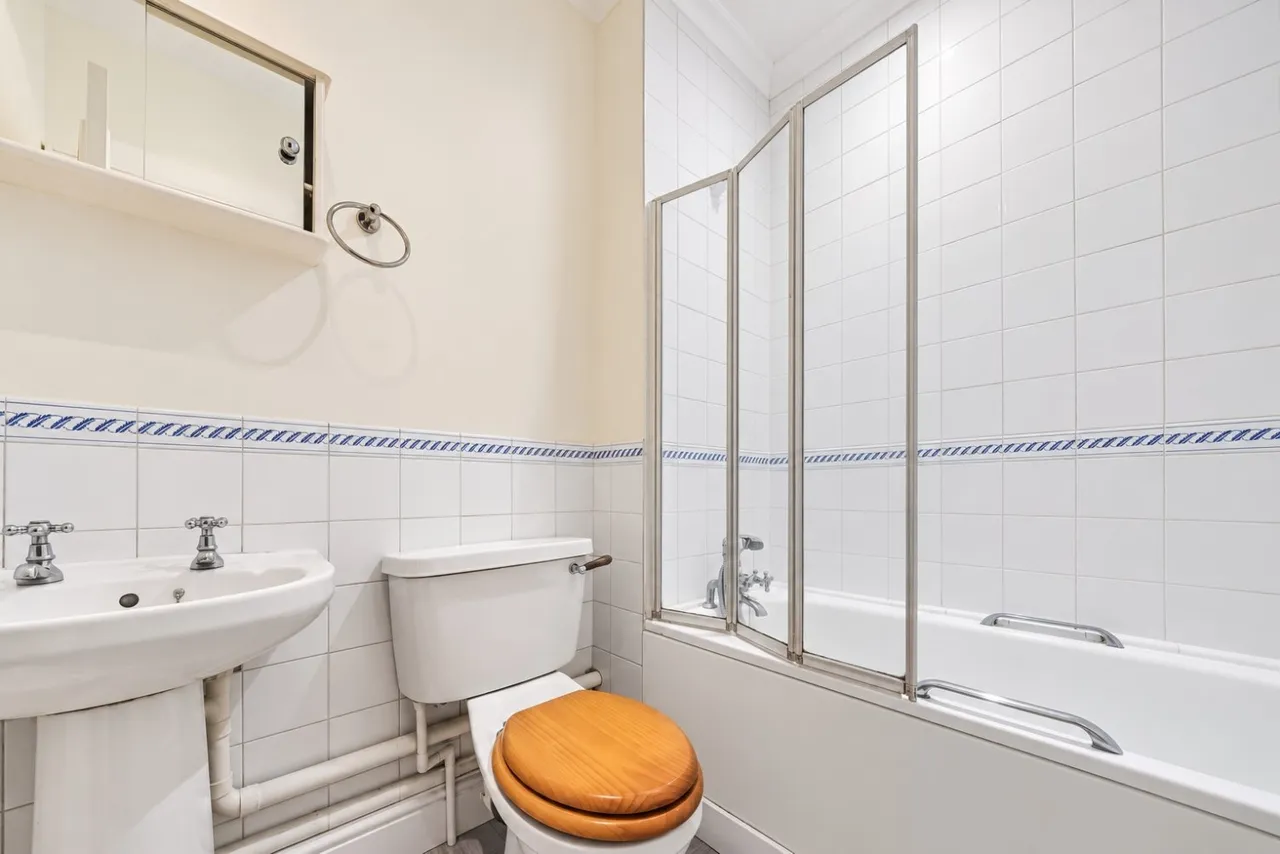 Connaught Mews, London, SE18, photo 6