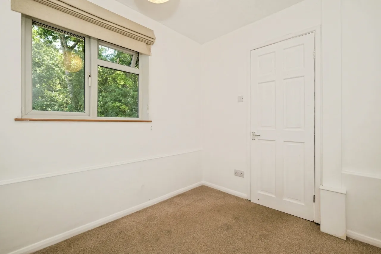 Oakwood Close, Midhurst, GU29, photo 5