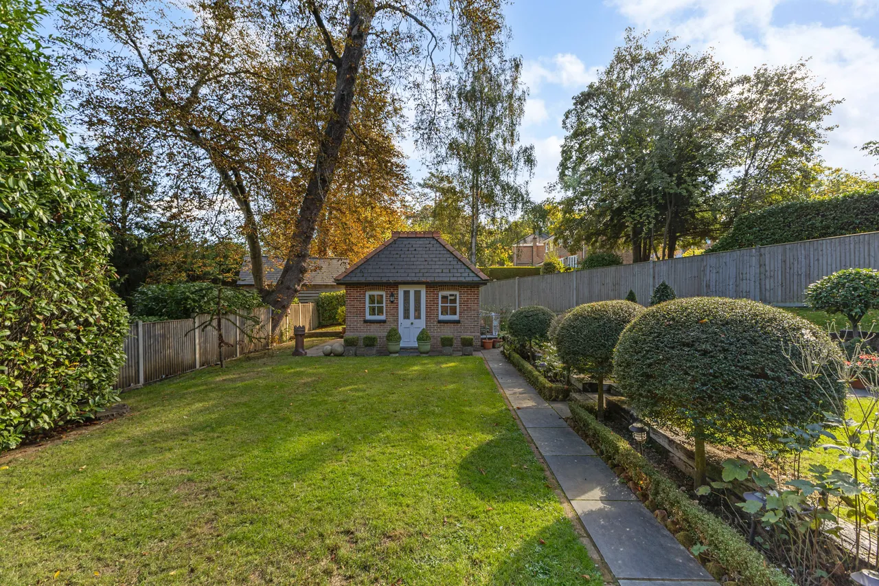 Kenley Lane, Kenley, CR8, photo 18