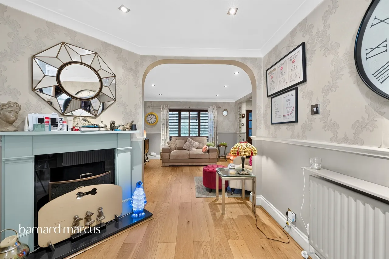 Mill Farm Crescent, Whitton, TW4, photo 5
