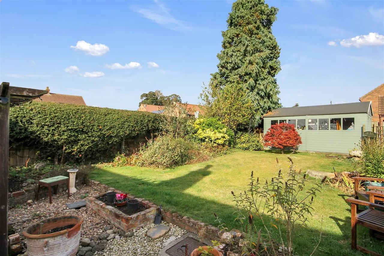 Sandhutton, North Yorkshire, YO7 4RW, photo 20