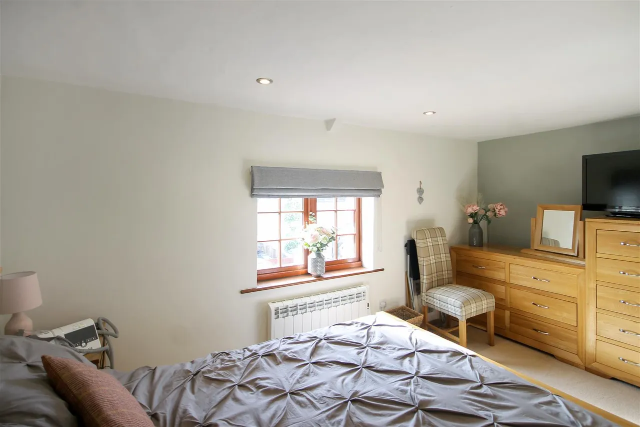Sandhutton, North Yorkshire, YO7 4RW, photo 17