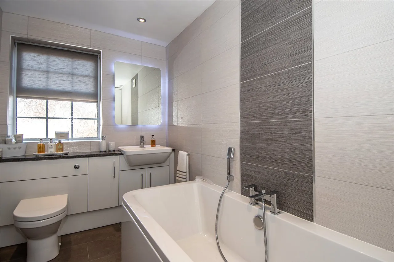 Samsara Road, Bromsgrove, Worcestershire, B60 2TQ, photo 24