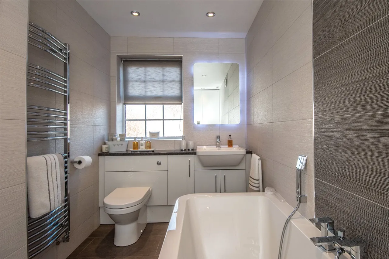 Samsara Road, Bromsgrove, Worcestershire, B60 2TQ, photo 25