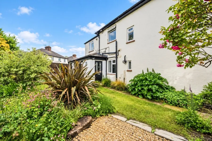 Boundary Road, Woking, GU21, photo 15