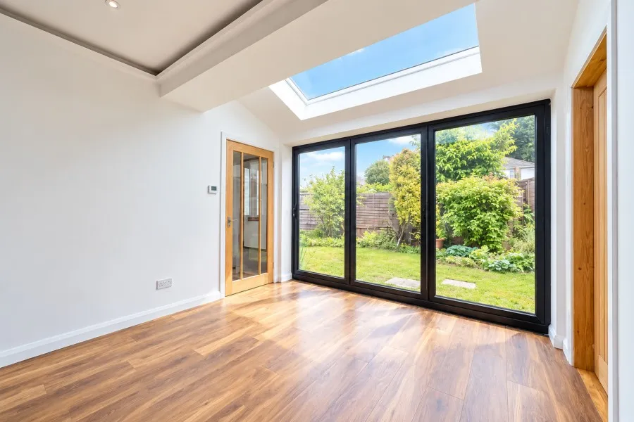 Boundary Road, Woking, GU21, photo 4