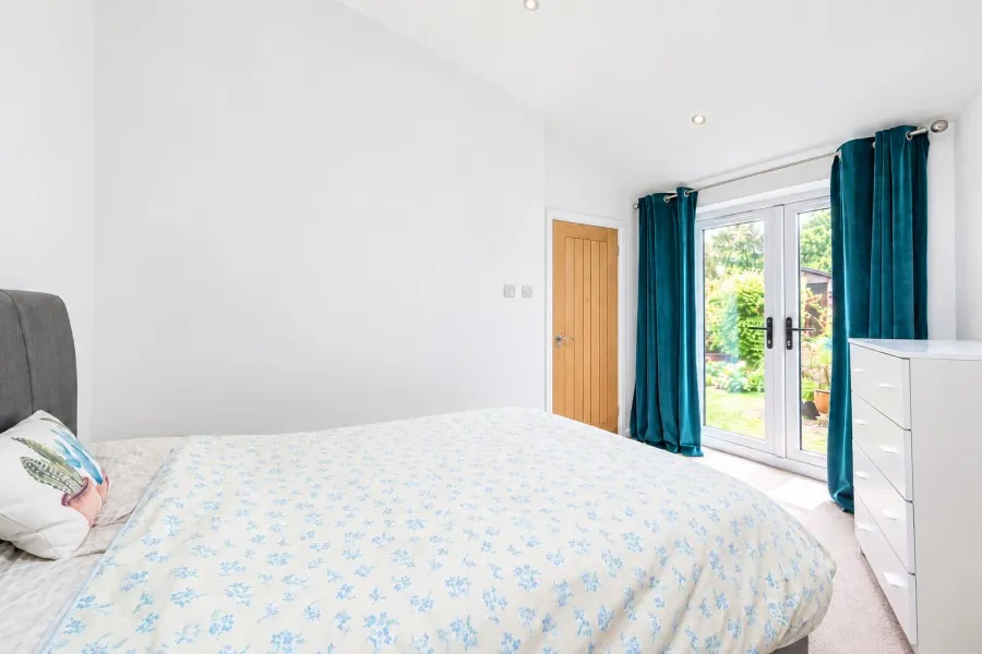 Boundary Road, Woking, GU21, photo 12