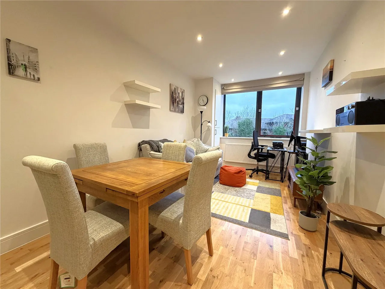 Harvest Crescent, Fleet, GU51, photo 2