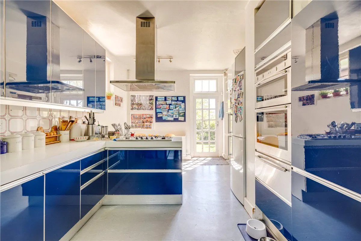 Albert Drive, London, SW19, photo 9