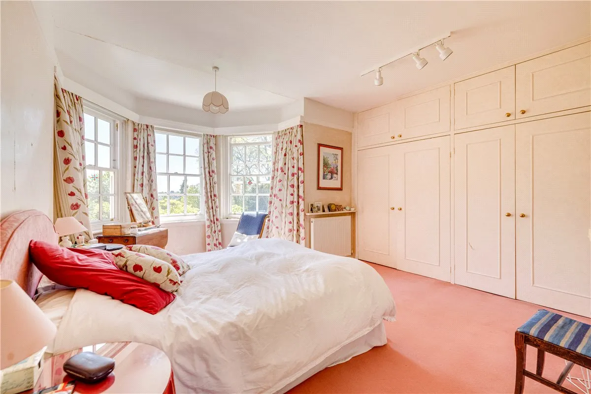 Albert Drive, London, SW19, photo 11