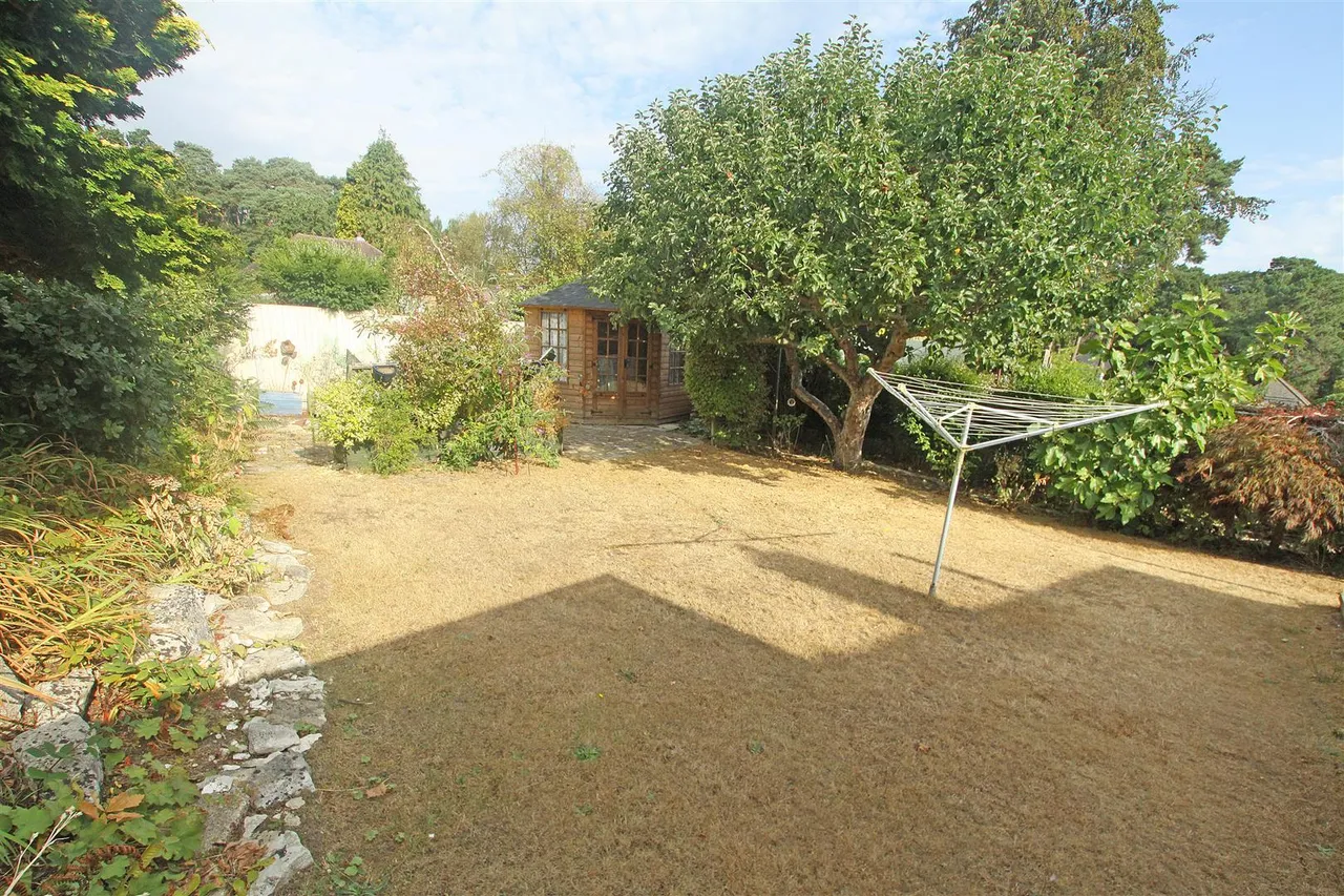 Burnham Drive, Bournemouth, BH8, photo 14