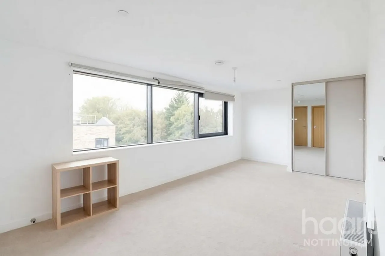 Trent Lane, Nottingham, NG2, photo 15