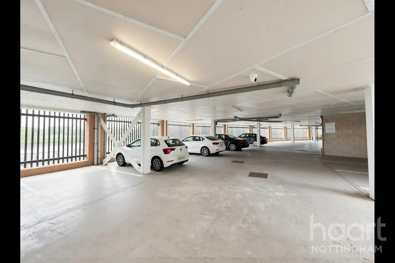 Trent Lane, Nottingham, NG2, photo 26