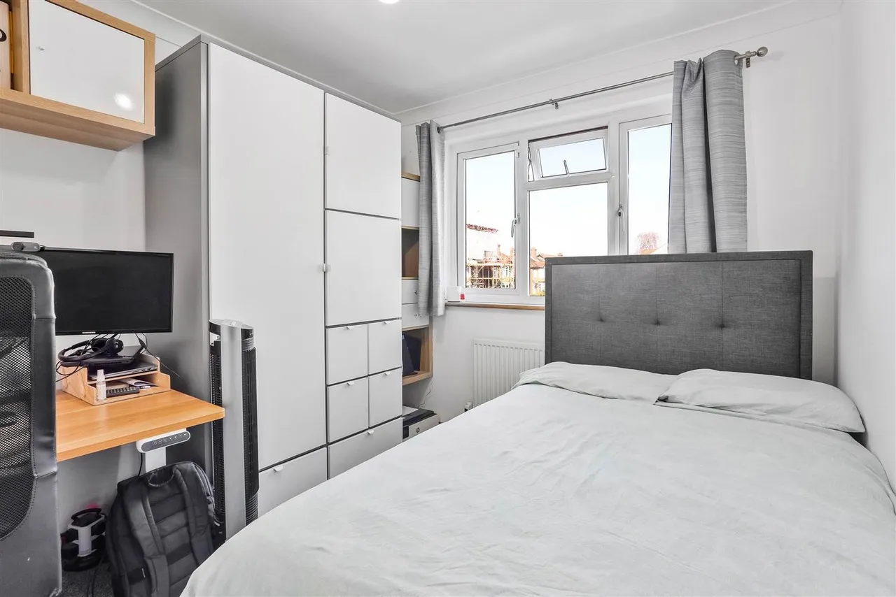 Malden Road, Cheam, SM3, photo 20