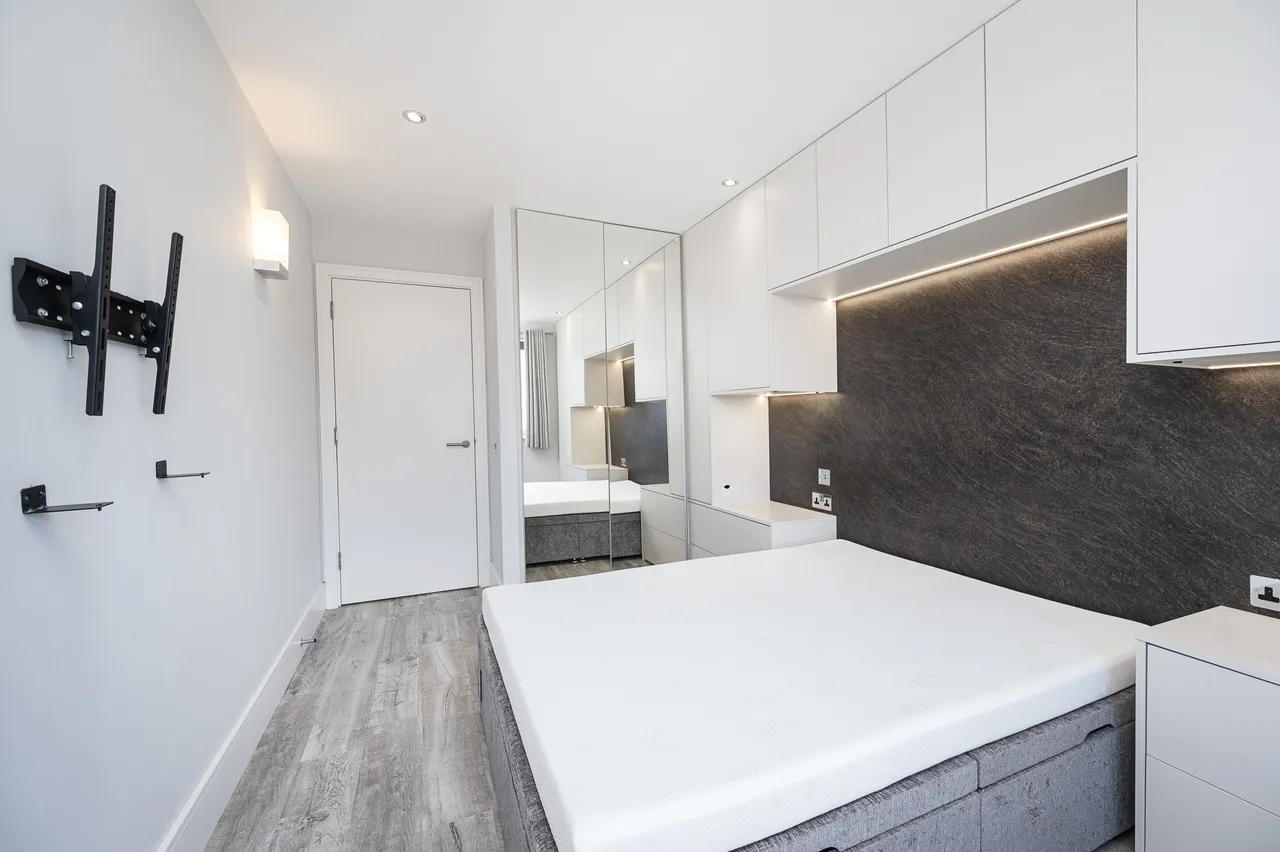 Flat 508 Colefax Building, 23 Plumbers Row, London, photo 7