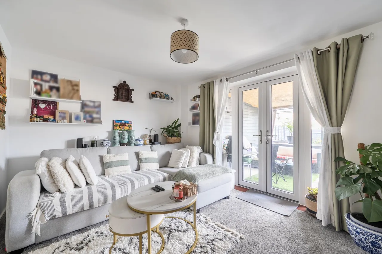Cavell Place, Folkestone, CT20, photo 5