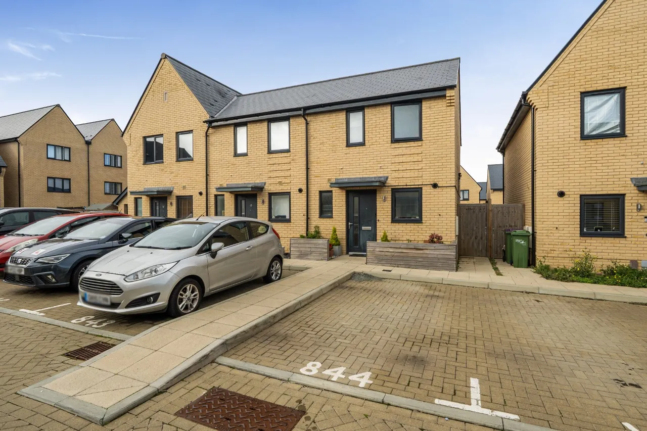 2 bed house for sale, Cavell Place, Folkestone, CT20