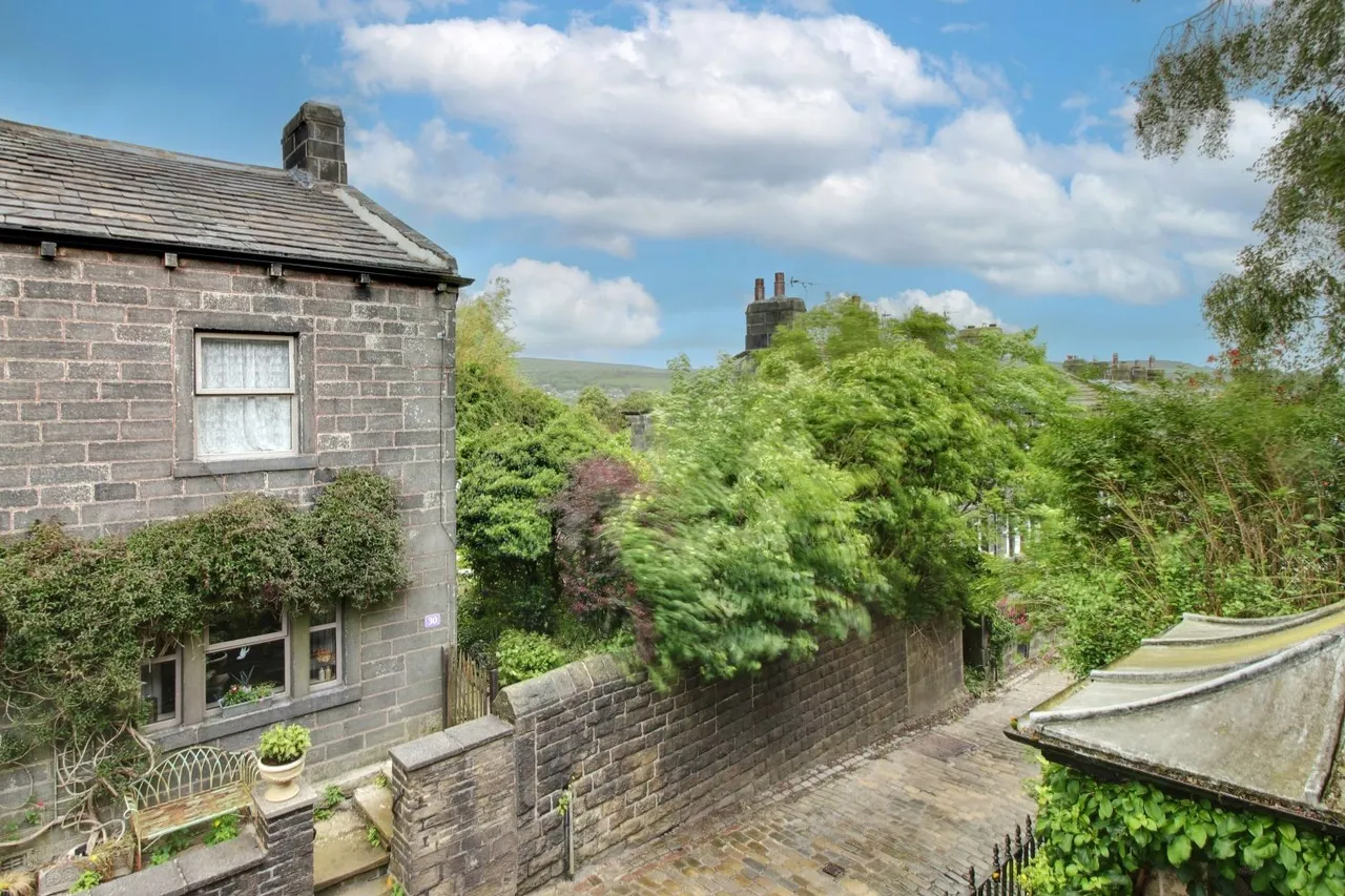 Smithwell Lane, Heptonstall, HX7, photo 9