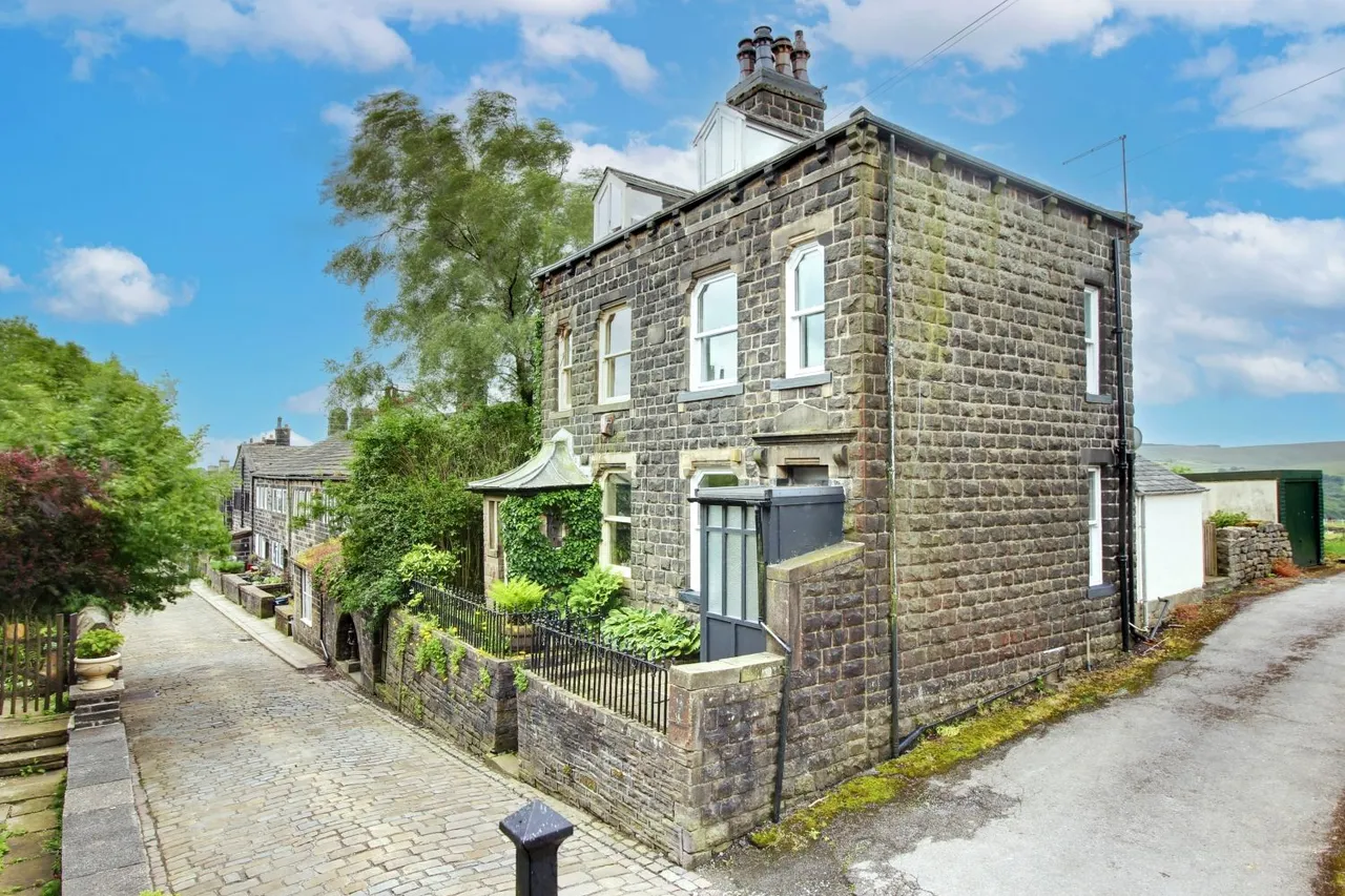 Smithwell Lane, Heptonstall, HX7, photo 2