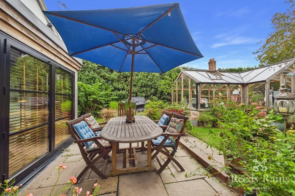 Blue Cap Cottages, Chester Road, CW8, photo 8