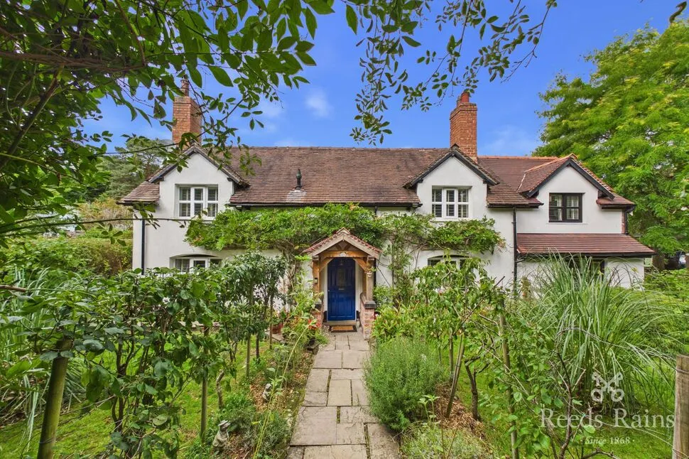 3 bed house for sale — Blue Cap Cottages, Chester Road, CW8