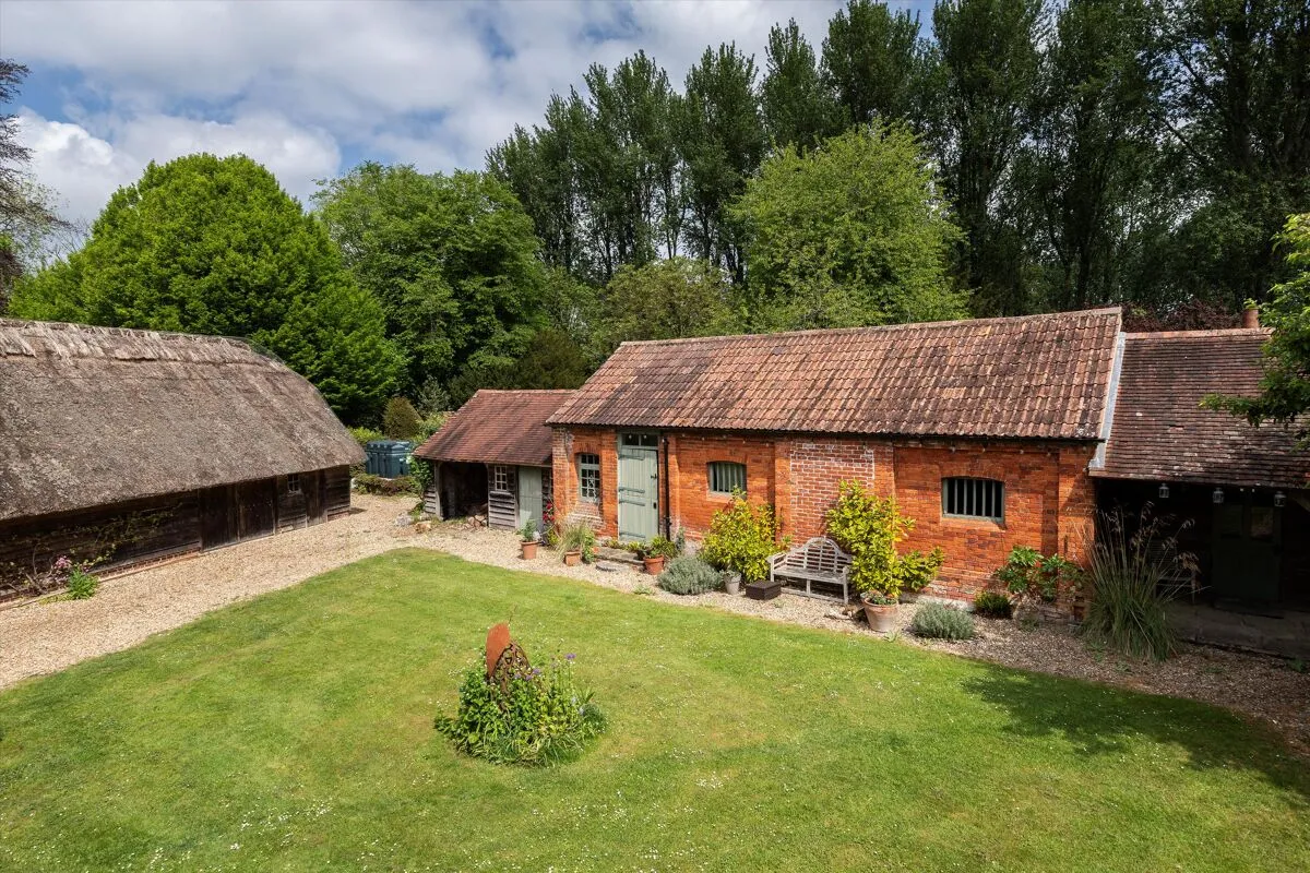 Longparish, Andover, SP11, photo 14