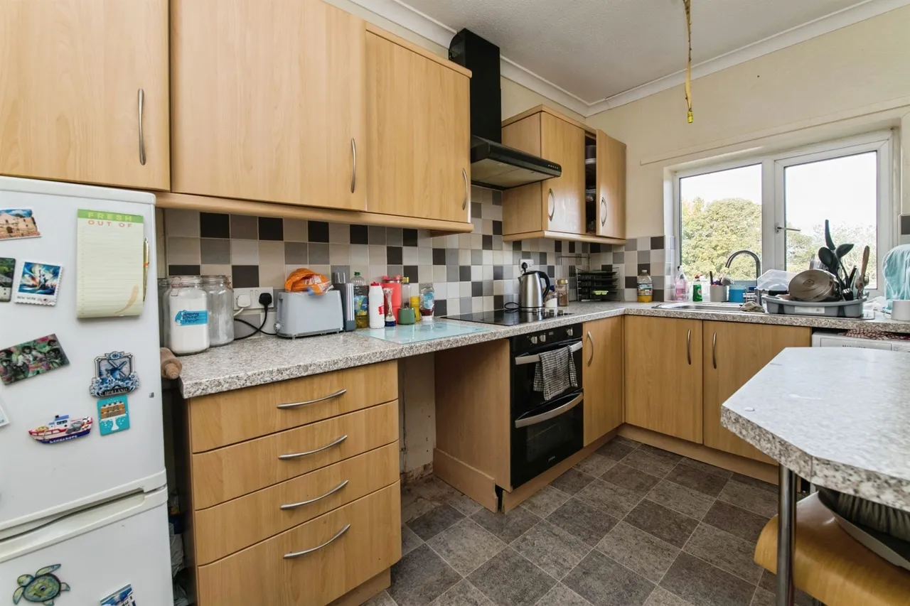 Old Road, Tiverton, EX16, photo 6