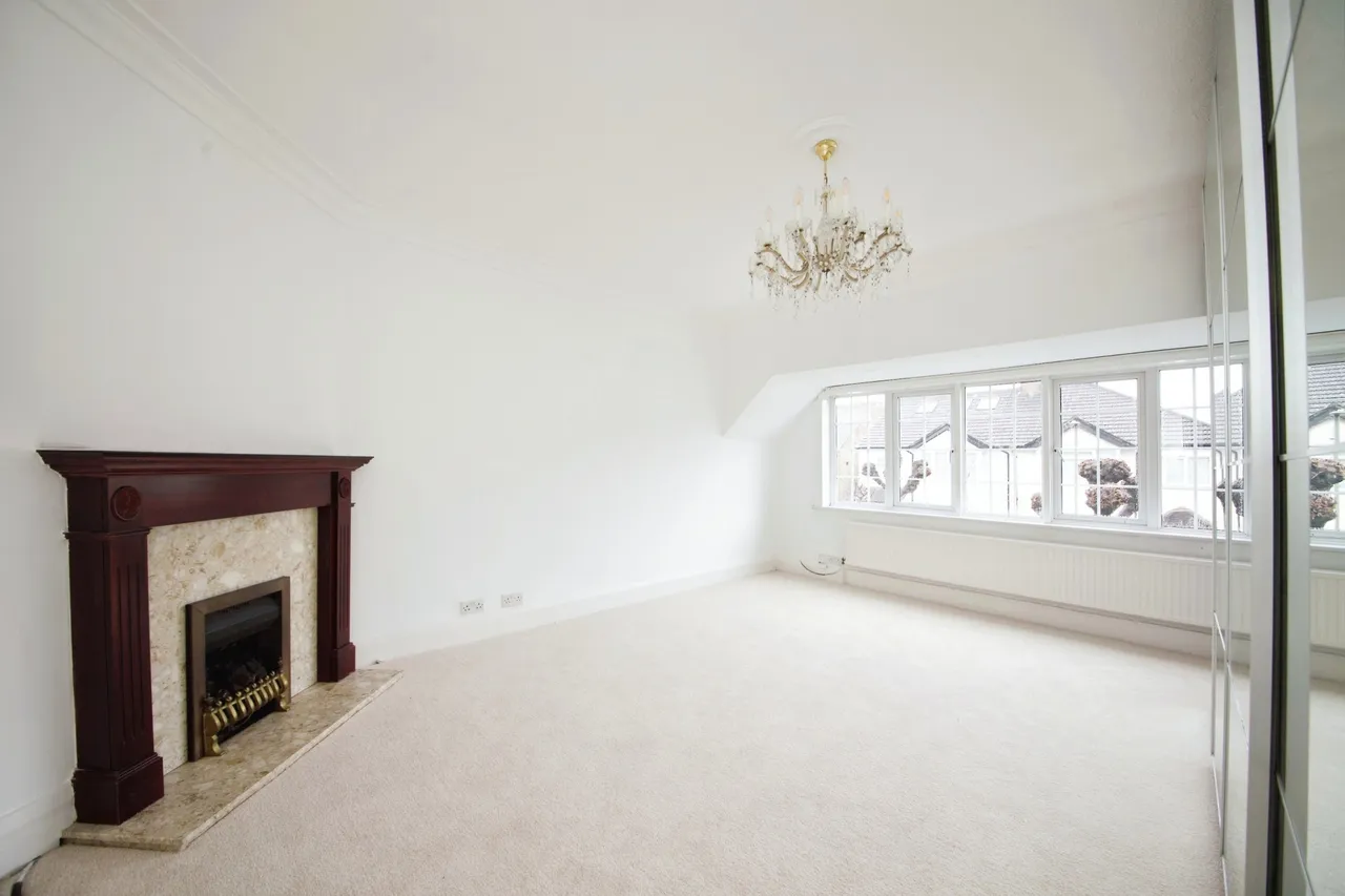 St. Georges Road, London, NW11, photo 12