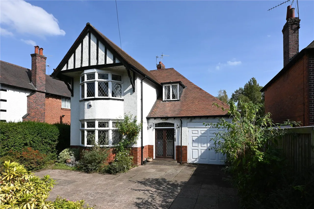 3 bed house for sale — Bristol Road South, Northfield, Birmingham, B31 2PE