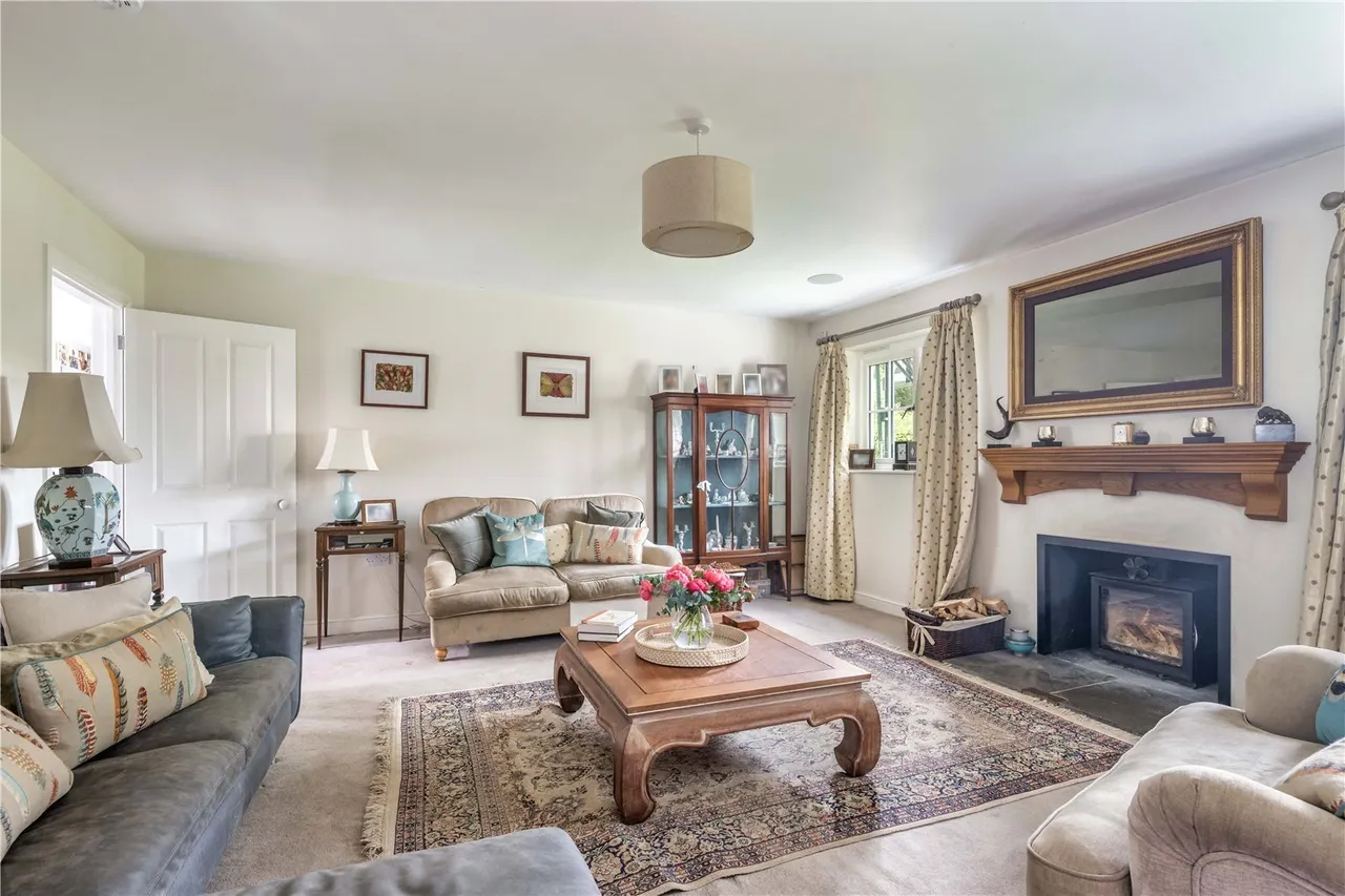 Fernhurst Road, Milland, GU30, photo 4