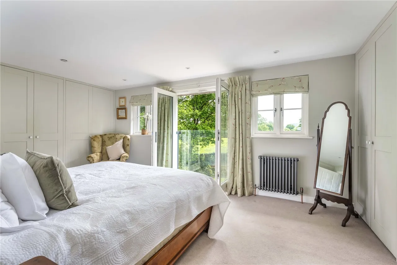 Fernhurst Road, Milland, GU30, photo 8