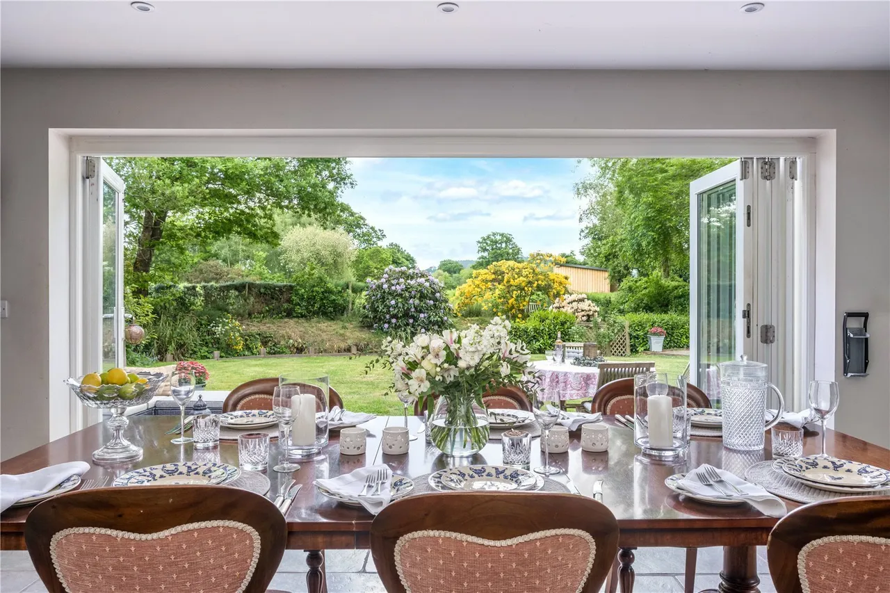 Fernhurst Road, Milland, GU30, photo 7