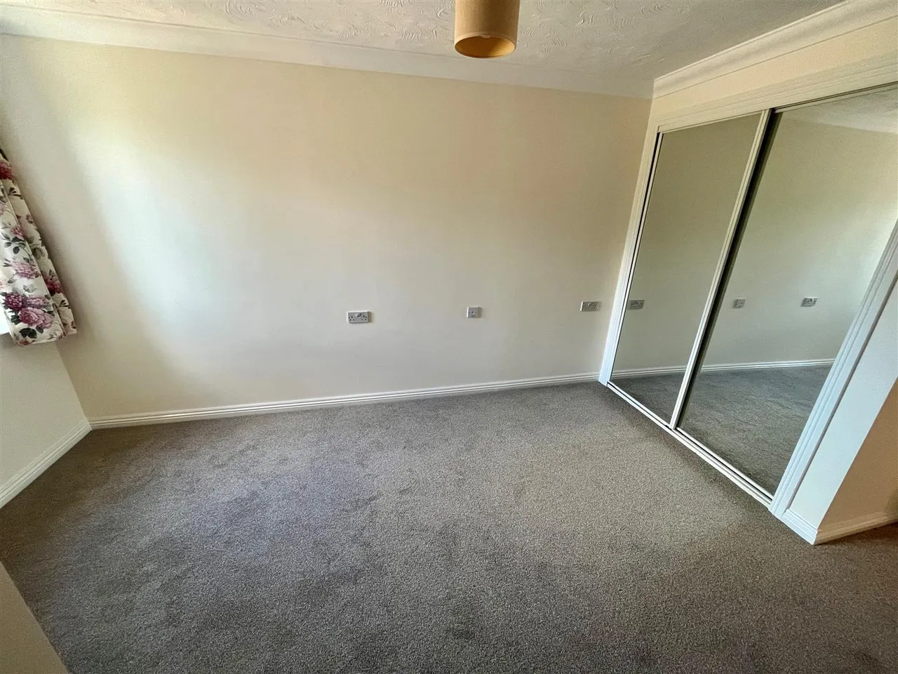 Gladstone Road, Chippenham, photo 5